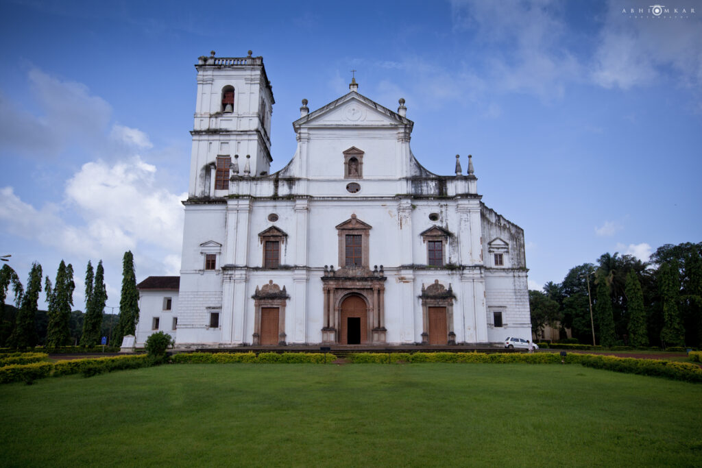 RELIGIOUS PLACES TO VISIT IN GOA
SE CATHEDRAL